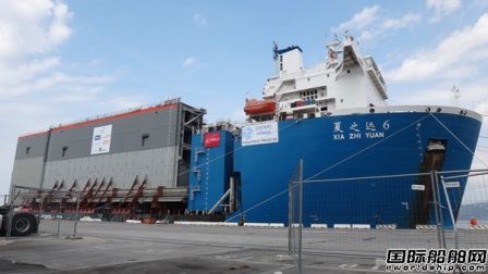 “夏之遠6”號再次運輸巴拿馬運河船閘