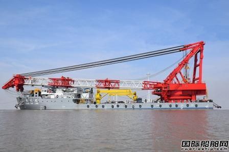 三峽庫區1000噸應急搶險打撈起重船竣工驗收