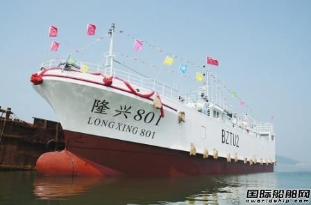 國內自主建造最長玻璃鋼船下水