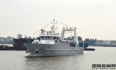 “南鋒2”號漁業資源調查船順利交船