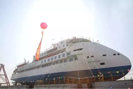 中國首艘！國產極地探險郵輪下水