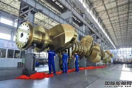 大連重工超大型曲軸助力國產智能原油船