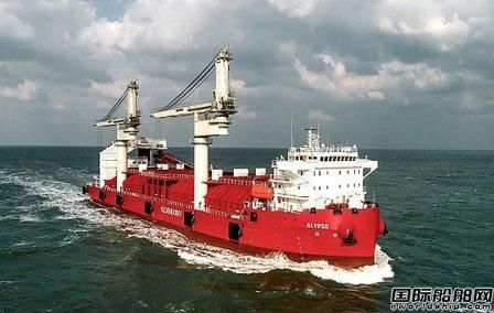 Liebherr交付Oldendorff一艘轉運船配套起重機