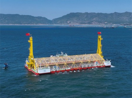 振華重工自主設計研發“振漁2號”新型海魚養殖平臺啟動運營