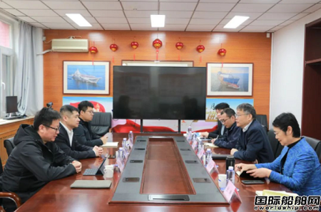 揚子江船業集團董事長任樂天一行拜訪中國船協