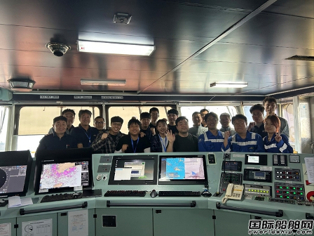 全球首艘永久“無人”超大型礦砂船投入運營！韓國又領先了