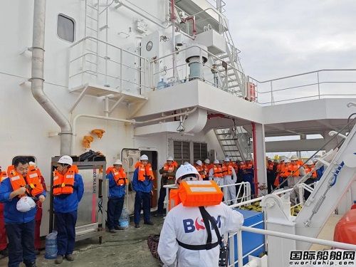 還是這家船廠！挪威船王重返大型散貨船市場簽訂首單
