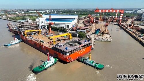 振華重裝為廣州打撈局建造5000噸自航起重工程船吉水